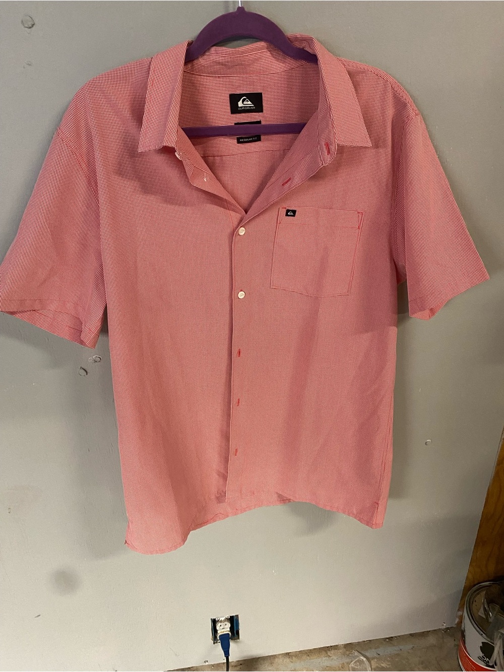 Quiksilver Men's Red & white Large Short-Sleeve Button-Up Shirt
